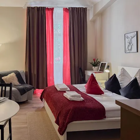 Ruterra Apartment Cimburkova Lägenhet