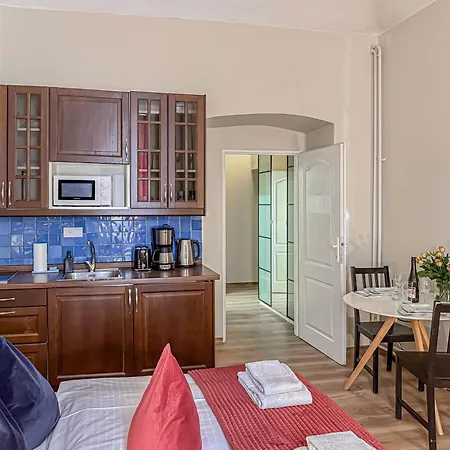 Ruterra Apartment Cimburkova